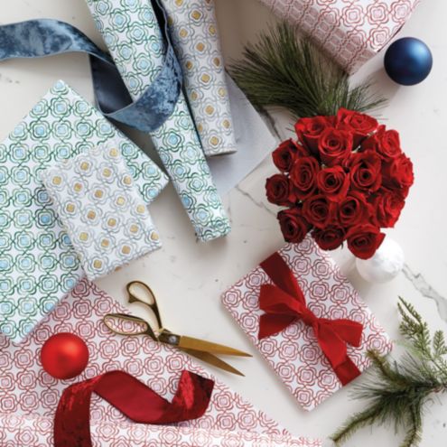 Easy Christmas Gift Wrap — Eatwell101