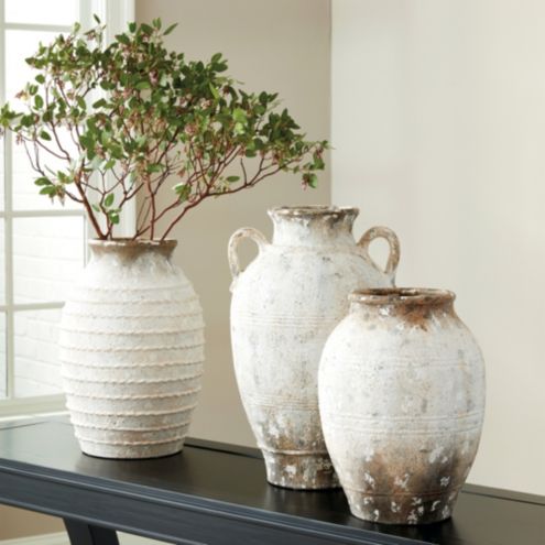 Emelia Vase Collection