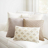 Borbela Linens & Velvet 5-Piece Pillow Set