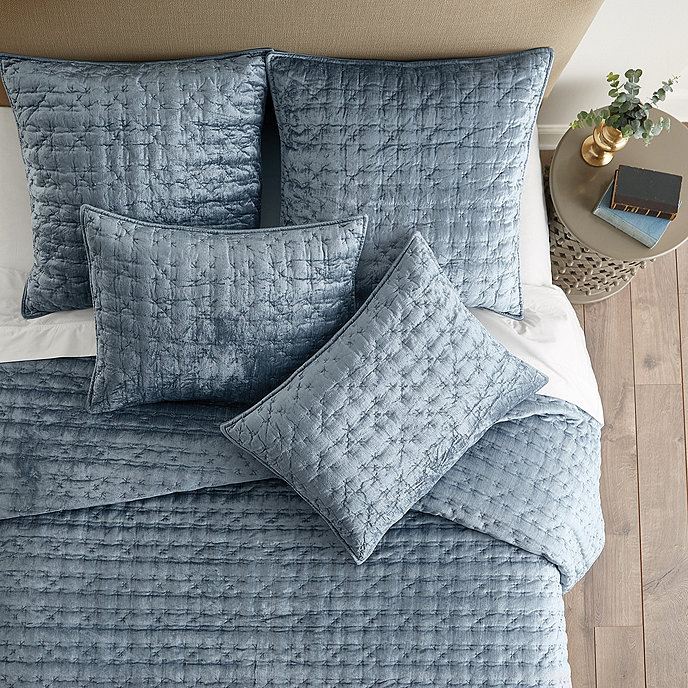 blue velvet quilt set