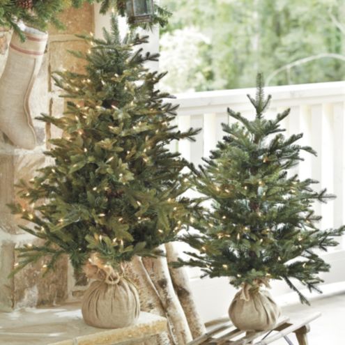 Balzer Designs, Holiday Tree