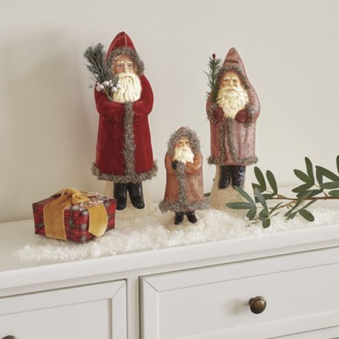 St. Nick Décor