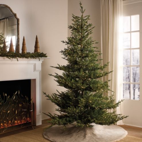 Spruce christmas deals tree