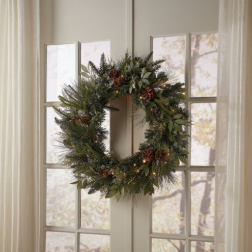 Prelit Holiday Juniper Wreath