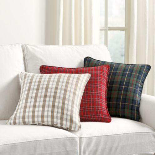The Holiday Aisle® Dettle Plaid Polyester Pillow Cover & Reviews