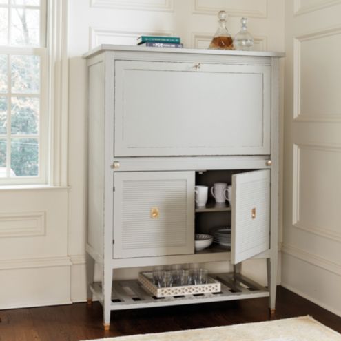 Lockable deals bar cabinet